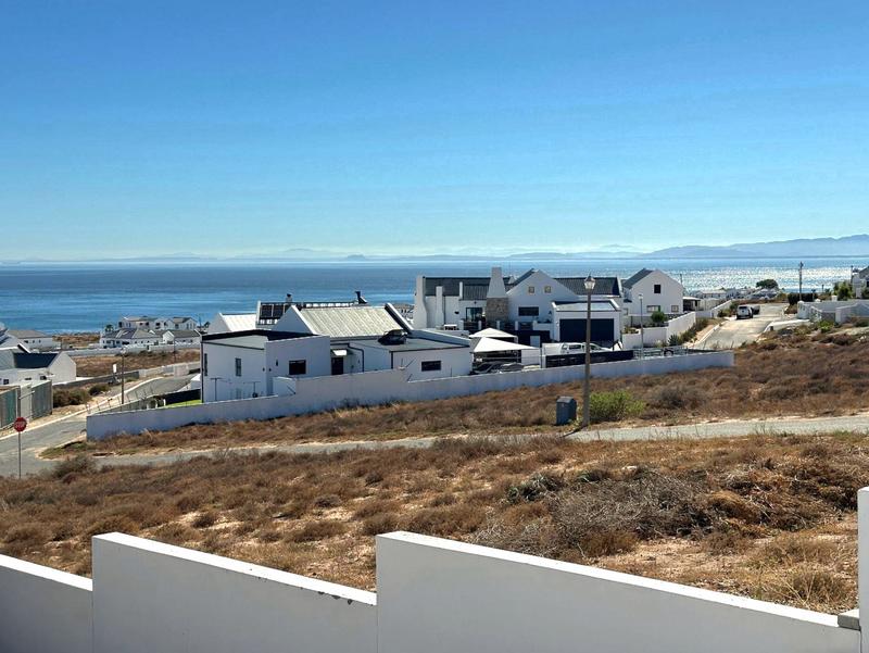 4 Bedroom Property for Sale in Da Gama Bay Western Cape